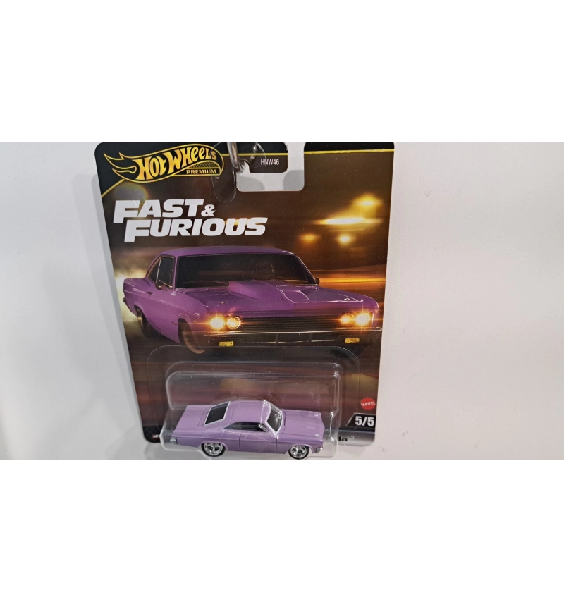 HW小汽車 1966 CHEVY