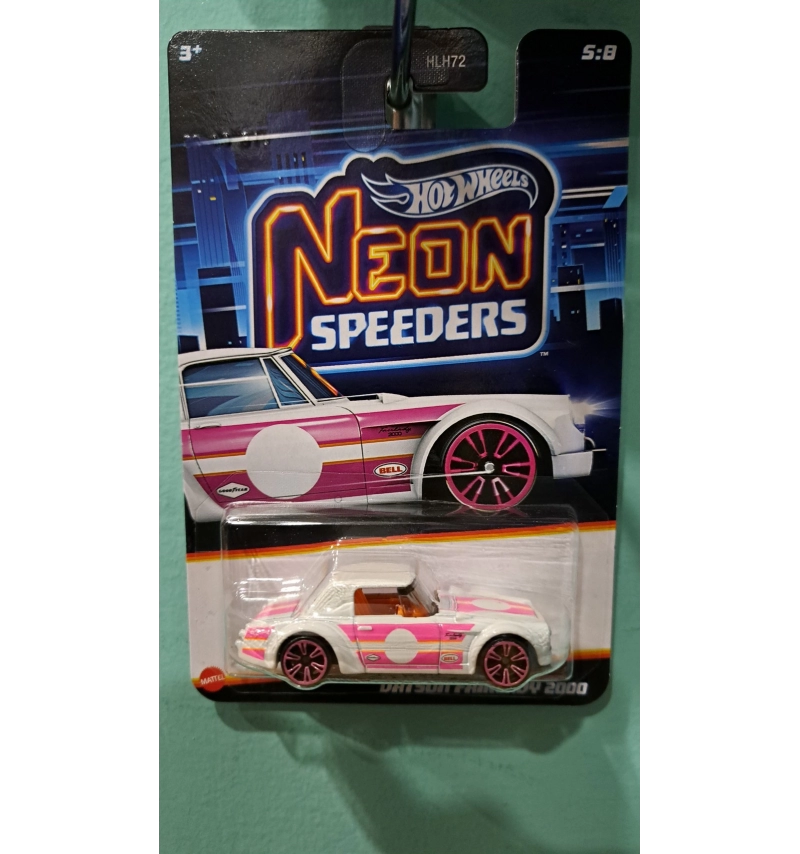 HW 小汽車 霓虹款 Datsun Fairlady 2000