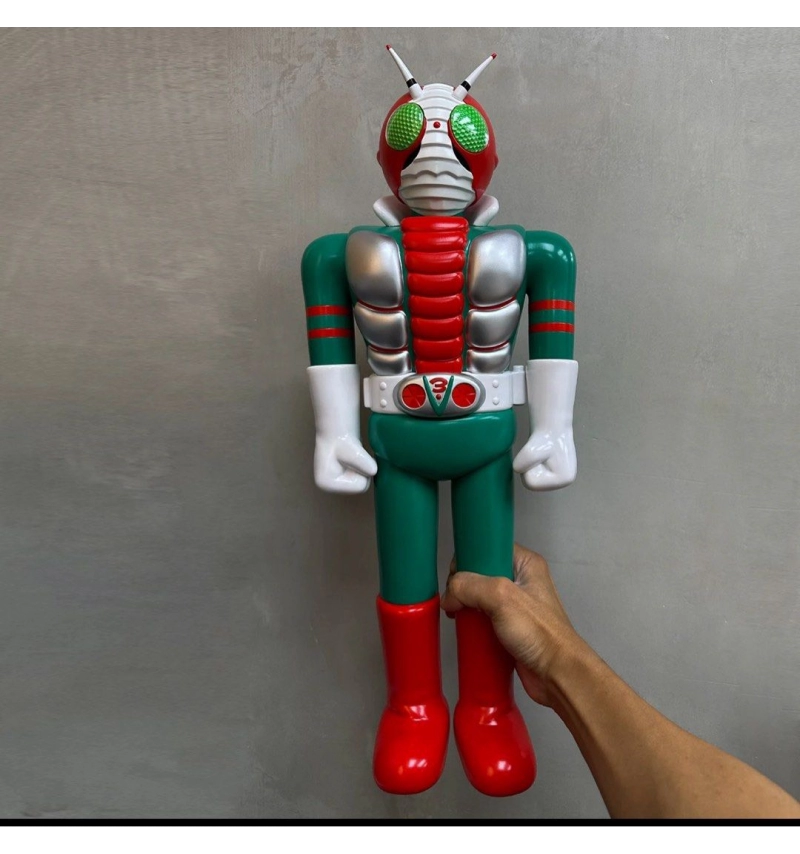 Unbox Industries 假面騎士Black RX 50公分公仔 V2